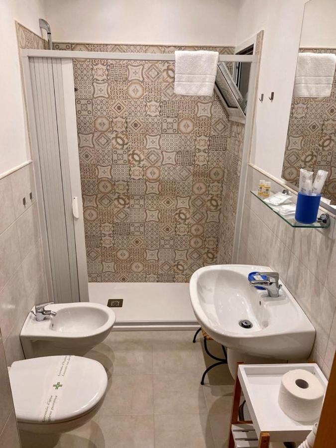 Ginevra Rooms Bari Exterior foto